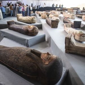 Arkelogiskt fynd; sarkofager i Egypten presenterades 14.11.2020 