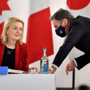 Storbritanniens utrikesminister Liz Truss och USA:s utrikesminister Antony Blinken samtalade under G7-mötets avslutande session på söndagen. 