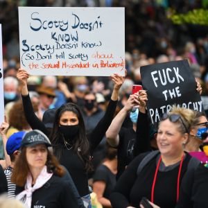 Tusentals kvinnor deltog i protester i Australiens näst största stad Melbourne i delstaten Victoria.