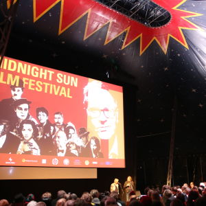 Inne i stora tältet på Sodankylä filmfestival