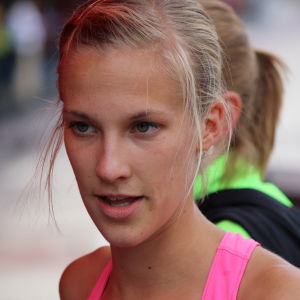 Camilla Richardsson har löpt elva hinderlopp i sommar. Camilla Richardsson, Vasa IS, 2015.