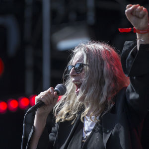 Patti Smith under en livekonsert.