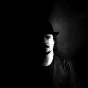 Tuomas Holopainen/Henkilökuva