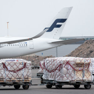 Finnair Cargo terminaali. 5.5.2021.