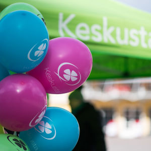 Centern kampanjerar 2017 Helsingfors.