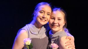 Aliisa Honkapää och Janni Sievänen. Två kvinnor som heter Aliisa Honkapää och Janni Sievänen.