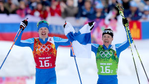 Iivo Niskanens och Sami Jauhojärvis guld var Finlands första manliga OS-medalj på skidor sedan 1998. Iivo Niskanen och Sami Jauhojärvi, OS 2014.