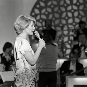 Ritva Oksanen laulaa Interviisujen karsinnoissa 1979
