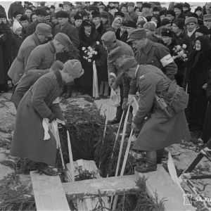 Sankarihautaus Savonlinnassa. 31-12-39.