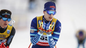 I januari fick Ståhlberg debutera i världscupen. Alexander Ståhlberg under världscupen i Lahtis.