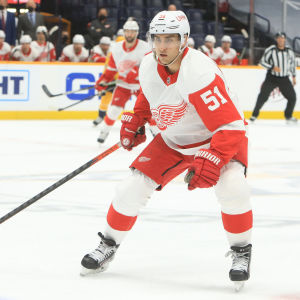 Valtteri Filppula gör sin tionde säsong i Detroit. I år har det blivit 2+3=5 poäng på 20 matcher. Valtteri Filppula på isen.