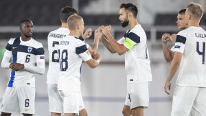 Kanerva hoppas att Tim Sparv är med i hemmamatcherna i Nations League. Finland laddar för match.