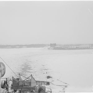 22.3.1940 Jääkarhu jättää Hangon.
