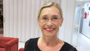Nina af Hällström får Haglunds plats i fullmäktige. Nina af Hällström, SFP, suppleant i Esbo fullmäktige