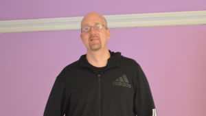 Karl Ögland är initiativtagare till e-sportutbildningen vid Prakticum. Stöd-och resurslärare Karl Ögland.