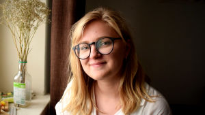 – Jag har insett att depression kan drabba vem som helst. Man kan leva ett gott liv trots det, om man får hjälp, säger Krogius. Marie Krogius