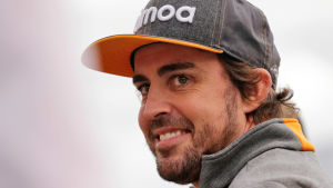Fernando Alonso ser ett lopp.