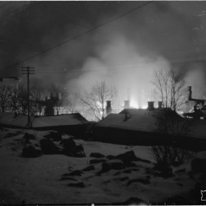14.1.1940 Ilmapommituksen tuhoja Hangossa.
