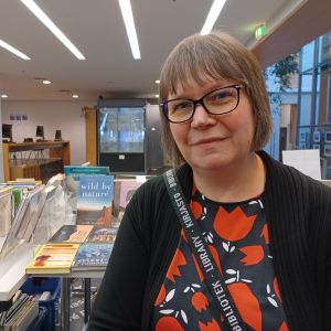 Minna Rinta-Valkama från Vasa stads kultur- och bibliotekstjänster