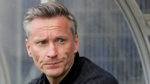 Boström har också varit tränare för bland annat Jaro, HJK och SJK Sixten Boström i närbild.