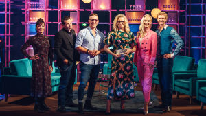 Kauden toisessa jaksossa kilpailemassa ovat Elena Leeve, Timo Lavikainen, Sami Saikkonen, Jutta Helenius ja Eero Lehtimäki. Ohjelman juontaa Katja Ståhl. Elämäni Biisi -ohjelman kilpailijat Elena Leeve, Timo Lavikainen, Sami Saikkonen, Jutta Helenius ja Eero Lehtimäki sekä keskellä juontaja Katja Ståhl.