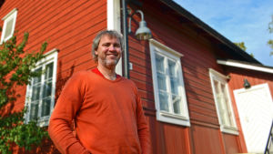 Anders Vikström fattade beslutet om att anställa den brottsmisstänkta rektorn. Anders Wikström är ny rektor.