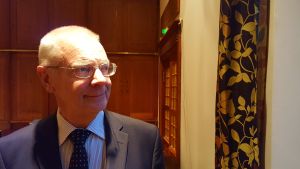 Walter Slocombe har tjänstgjort inom försvars- och utrikespolitk under så väl republikanska som demokratiska presidenter, men vågar inte ens gissa vad utrikespolitiken under Trump kunde se ut som. Utrikespolitiska experten Walter Slocombe.
