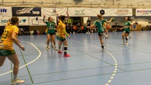Johanna Hilli var farlig framåt för GrIFK. Johanna Hilli avlossar ett skott.