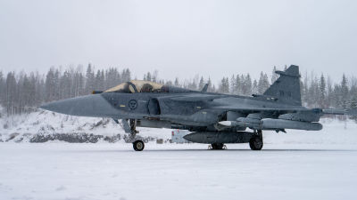 Kampen Om Flygvapnets Nya Jaktplan Avgors Under Varen Dyrbara Vapensystem En Stotesten For Tillverkarna Inrikes Svenska Yle Fi Kampen Om Flygvapnets Nya Jaktplan Avgors Under Varen Dyrbara Vapensystem En Stotesten For Tillverkarna Inrikes Svenska Yle Fi
