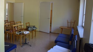 Väntrummet i Bromarv hälsogård.