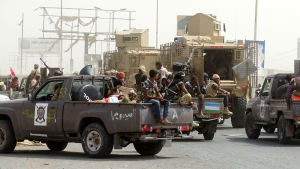 Houthirebellerna kontrollerar hamnstaden Hodeidah som belägras av regeringsstyrkor Regeringsstyrkor i Jemens hamnstad Hodeida.