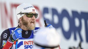 Martin Johnsrud Sundby blev dopningsfälld för användning av astmamedicin. Martin Johnsrud Sundby med snö i skägget.