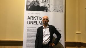 Harri Hautajärvi har planerat utställningen om Lapplands arkitekturhistoria. Harri Hautajärvi på Arkitekturmuseet.
