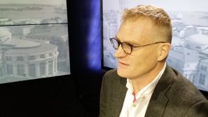 "I Sverige vet man inte ett jota om finlandssvenskar" - Henrik Meinander, professor i historia. Gäst 8.1.2016