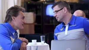 Mika Kojonkoski och Mika Lehtimäki är starka män inom toppidrottsenheten vid Finlands olympiska kommitté. Mika Kojonkoski och Mika Lehtimäki är starka män inom toppidrottsenheten vid Finlands olympiska kommitté.