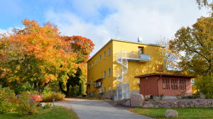 Civiltjänstcentralen måste renoveras för att verksamheten ska fortsätta. Arkivbild Civiltjänstcentralen i Lappträsk.