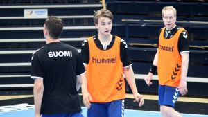 Ian Martin har spelat i finska landslaget. Ian Martin inför kvalmatchen mot Österrike.