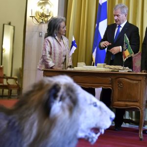 President Sauli Niinistö och president Sahle-Work Zewde. Besöket i Etiopien är det första officiella besök som Niinistö gör i Afrika. Presidenterna Sauli Niinistö och Sahle-Work Zewde i Addis Abbeba, Etiopien 15.10.2019