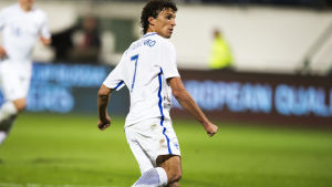 Eremenko har spelat 73 landskamper. Roman Eremenko spelade för Finland senast i hemmamatchen mot Kosovo.