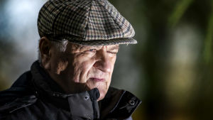 Gustav Wickström har intervjuat åbolänningar om spritsmugglingen i skärgården. porträttbild på Gustav Wickström