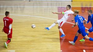Finland förlorade bortamatchen mot Serbien. Serbien-Finland i VM-kvalet i futsal.