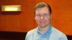Eero Milonoff spelar Vore, som ska vara både hotfull och sårbar. Närbild på Eero Milonoff.
