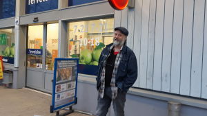 Erkki Teittinen trivs bra i Hirvensalmi. Bybon Erkki Teittinen i Hirvensalmi.