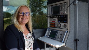 Heidi Himmanen på Traficom hoppas att testflygningarna ger behövlig information som kan användas när framtida trafikstyrningssystem för drönare utvecklas. Heidi Himmanen