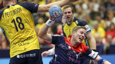 Det Ar Jobbigt Bittert Och Jag Ar Ledsen Och Besviken Sverige Far Tuff Kritik Efter Missen I Hemma Em Sport Svenska Yle Fi
