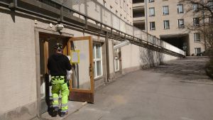I maj 2017 reparerades en vattenskada på Kvinnokliniken. Reparation av fuktskada vid Kvinnokliniken