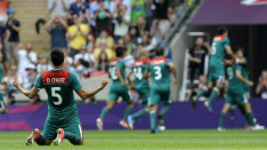 Chavéz firade guld med Mexiko i OS i London. Darvin Chavez firar ett mål i OS-finalen på Wembley.