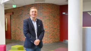 Nicke Wulff (SFP) Nicke Wulff blir rektor för Braheskolan och Cygnaeus skola.