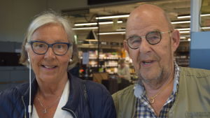 Mimmi Hofmeister och Peter Wikström har försett sig med ansiktsskydd men hittills ligger de i byrålådan. Mimmi Hofmeister och Peter Wikström