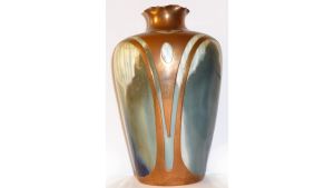 Rosenthalporslin. Rosenthalvas i jugendstil från år 1900